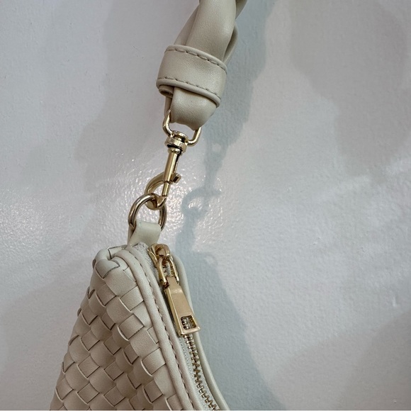 Urban Expressions Sabrina Woven Hobo Handbag Vegan Leather Bone Bag - Picture 7 of 9